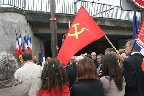 Hommage à deux résistants communistes