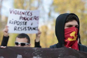 NON A LA FASCISATION RAMPANTE EN EUROPE ET EN FRANCE ! Manifestations en hommage à RÉMI FRAISSE