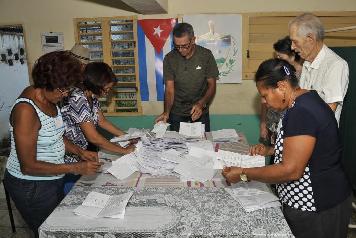 Cuba : le OUI l’emporte, la nouvelle constitution est adoptée